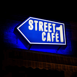 Street 1 Cafe